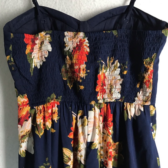 Band Of Gypsies Navy Floral Wide Leg Jumpsuit XS - Picture 8 of 11
